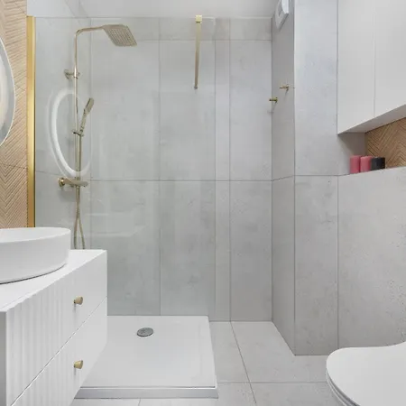 Nowoczesny Typu W Centrum Wroclawia Z Parkingiem By Renters Apartment Wroclaw